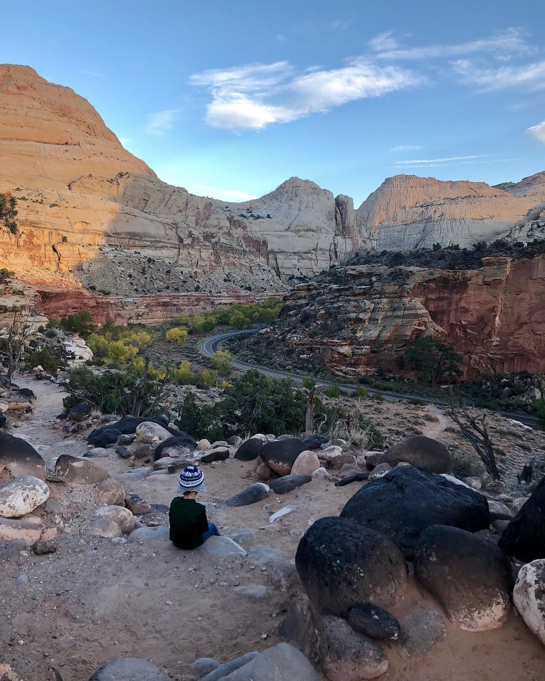 hickman-bridge-trail-capitol-reef-national-park.-•-we-did-this-little-ditty-one-day-after-school-a Hickman Bridge Trail, Capitol Reef National Park. • We did this little ditty one day after school and work. Super easy hike packed with tons of cool views and geological finds. • You don’t have to have tons of time and a huge plan to have an adventure. •
